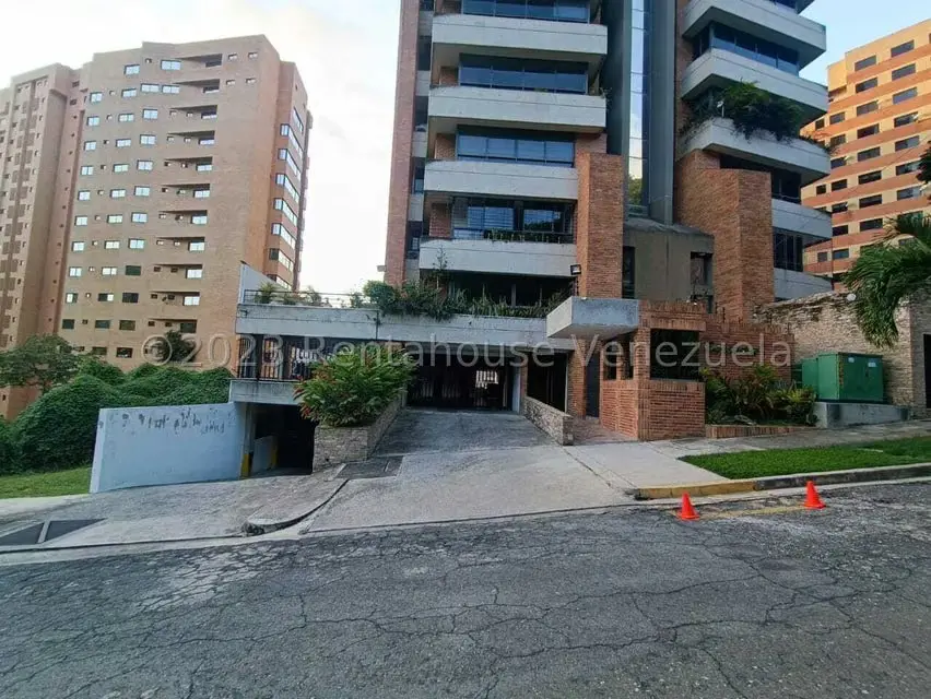 Apartamento (Penthouse) en Venta en La Trigaleña, Carabobo - 2