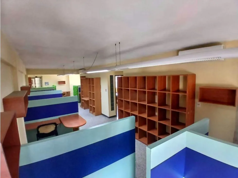 ALQUILO OFICINA 112M2 BOULEVARD DE SABANA GRANDE - 5