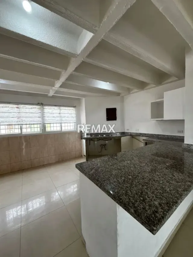 APARTAMENTO EN ALQUILER EN EL VARILLAL - 6