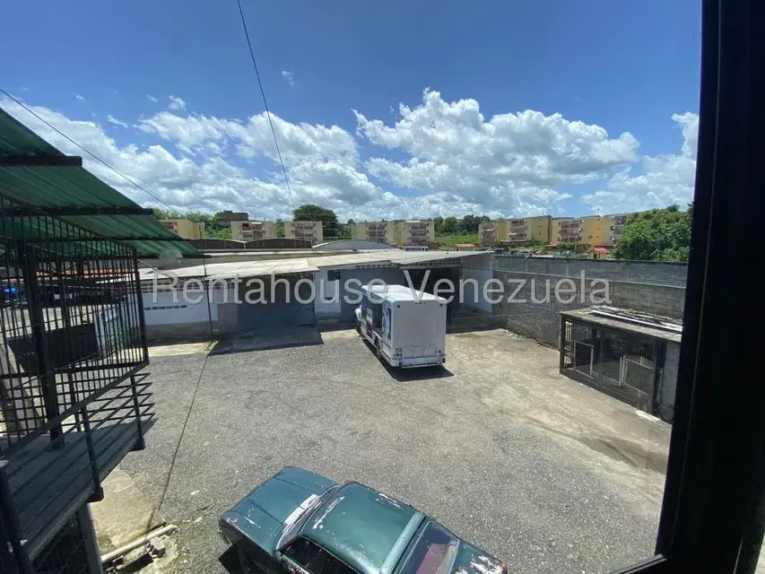Local Comercial en Venta en La Raiza, Miranda - 31