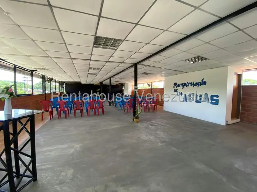 Local Comercial en Venta en La Raiza, Miranda - 47