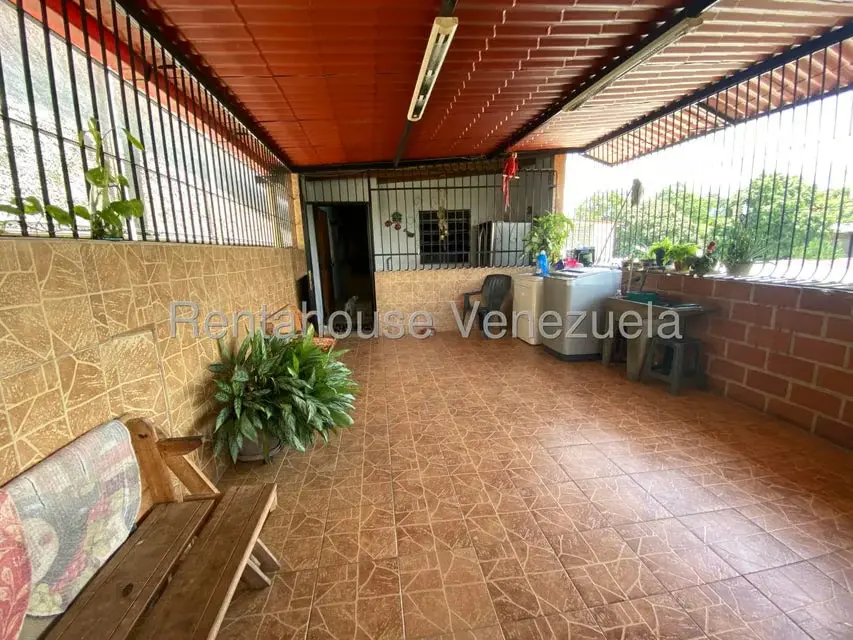 Local Comercial en Venta en La Raiza, Miranda - 60