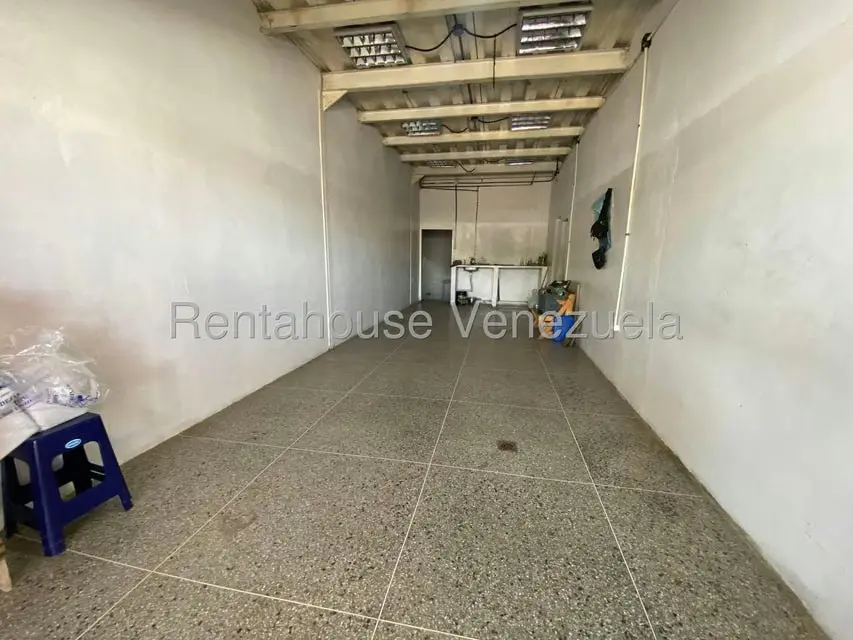 Local Comercial en Venta en La Raiza, Miranda - 79