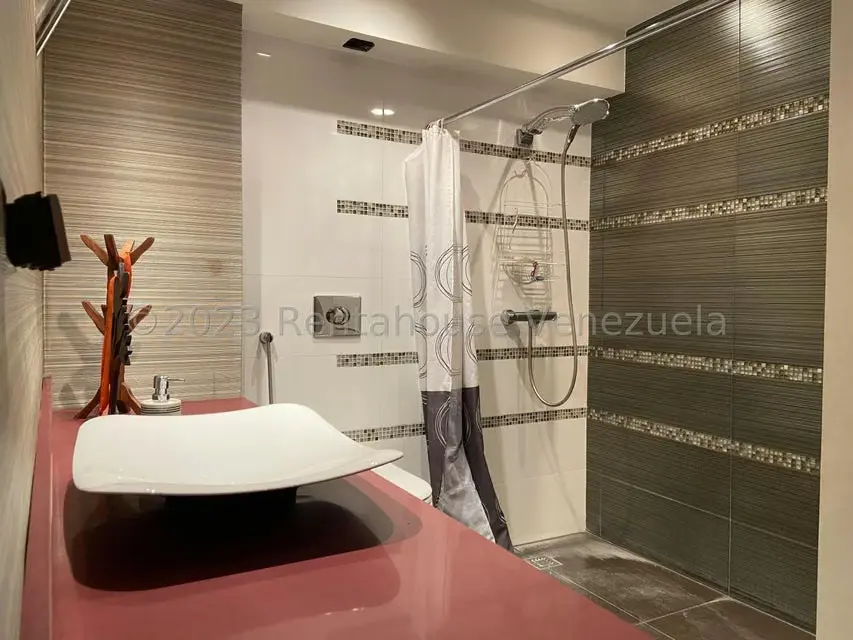 Apartamento (1 Nivel) en Venta en Las Mercedes, Distrito Metropolitano - 20