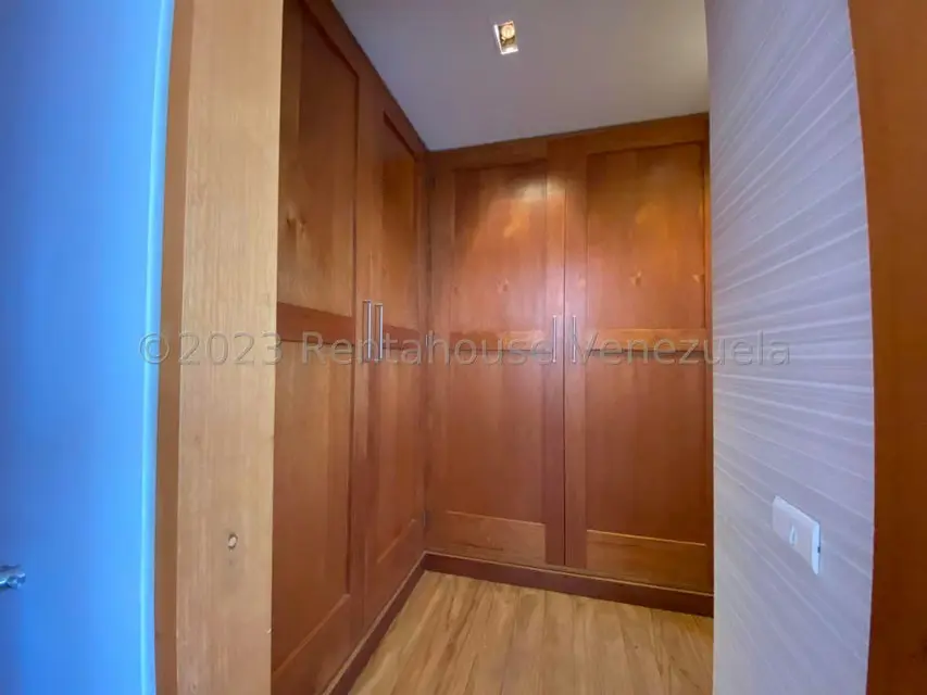 Apartamento (1 Nivel) en Venta en Las Mercedes, Distrito Metropolitano - 23