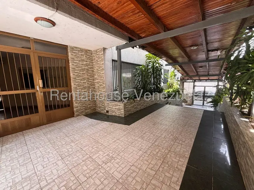 Apartamento (1 Nivel) en Venta en Nueva Segovia, Lara - 2