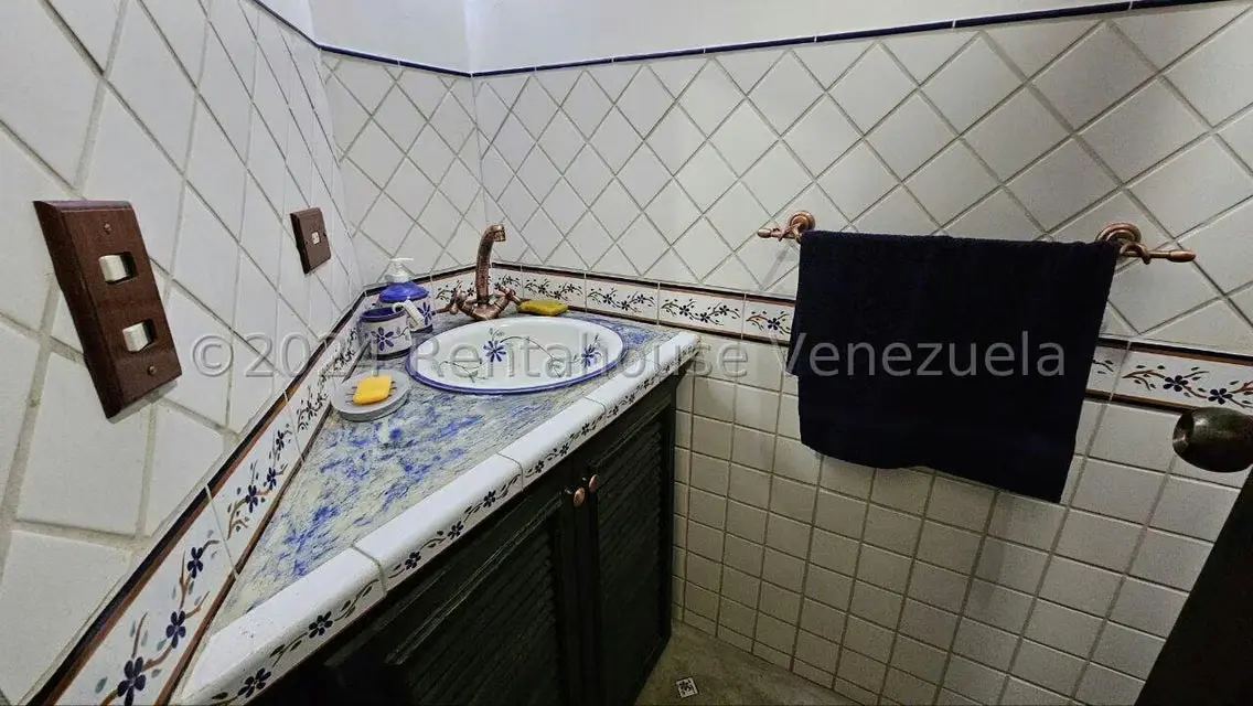 Casa (Multipes Niveles) en Venta en El Junquito, Distrito Metropolitano - 106