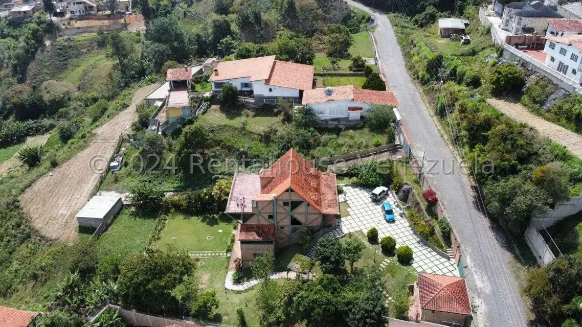 Casa (Multipes Niveles) en Venta en El Junquito, Distrito Metropolitano - 123