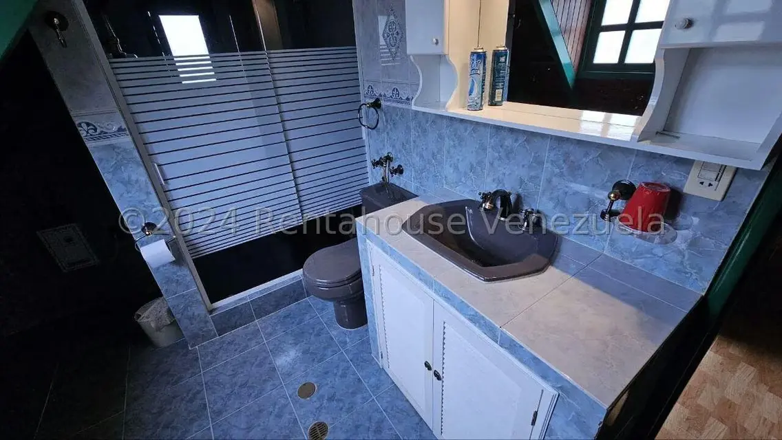Casa (Multipes Niveles) en Venta en El Junquito, Distrito Metropolitano - 35