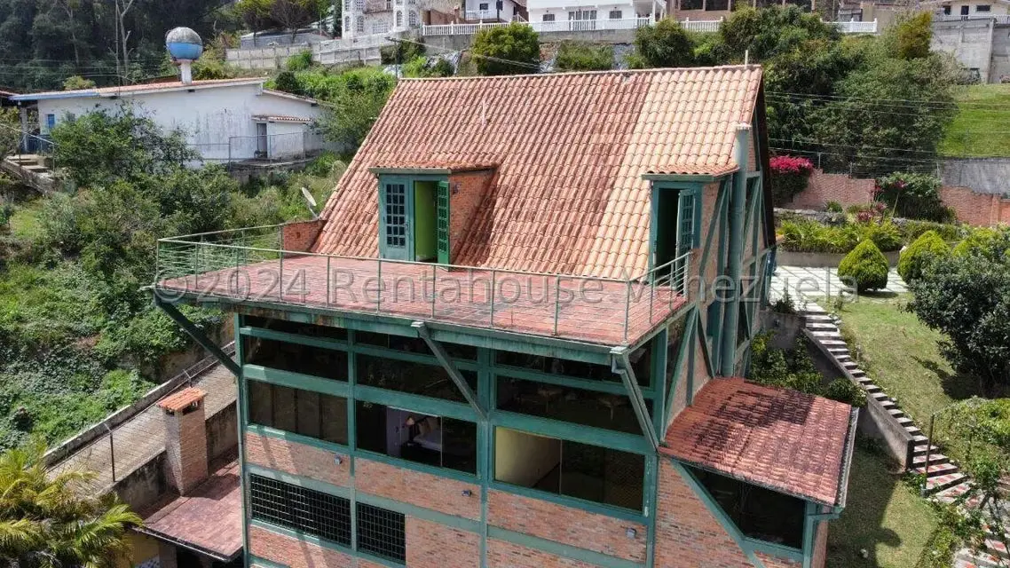 Casa (Multipes Niveles) en Venta en El Junquito, Distrito Metropolitano - 4