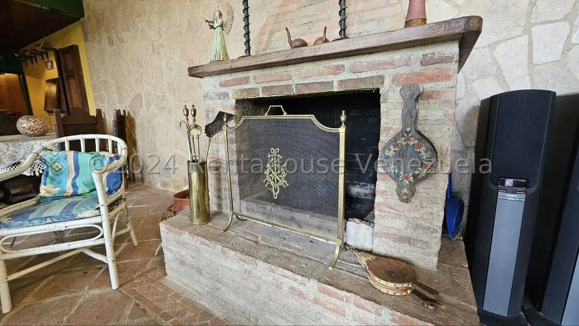 Casa (Multipes Niveles) en Venta en El Junquito, Distrito Metropolitano - 94