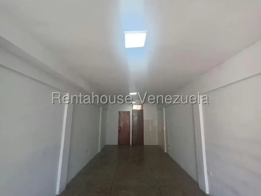 Local Comercial en Alquiler en Centro, Lara - 13