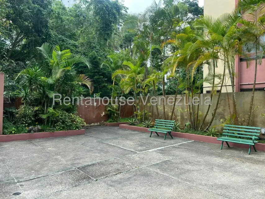 Apartamento (1 Nivel) en Venta en El Cigarral, Distrito Metropolitano - 21