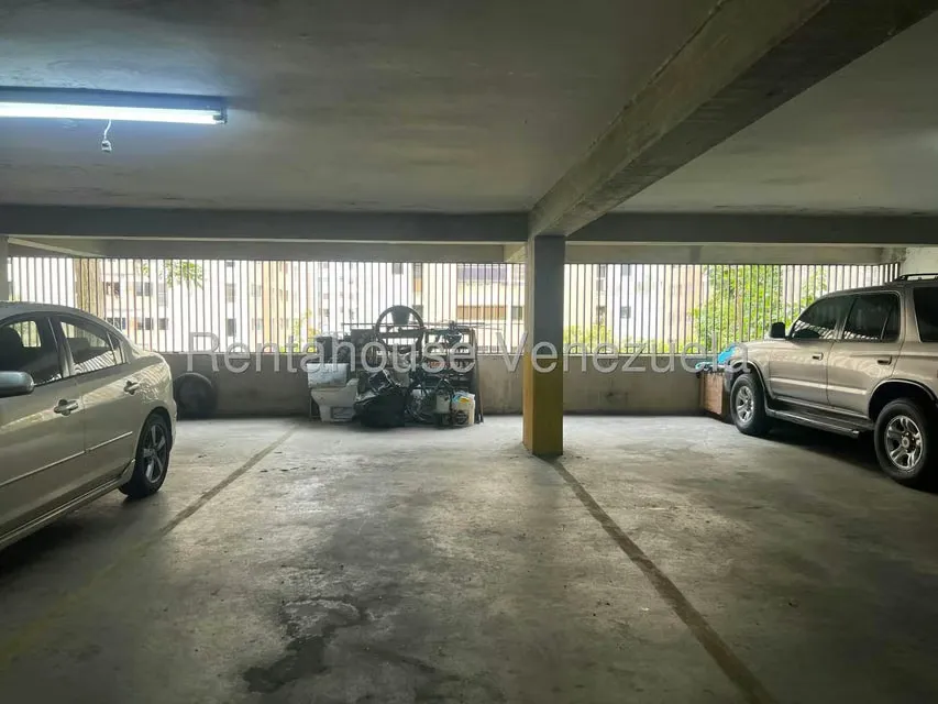 Apartamento (1 Nivel) en Venta en El Cigarral, Distrito Metropolitano - 24