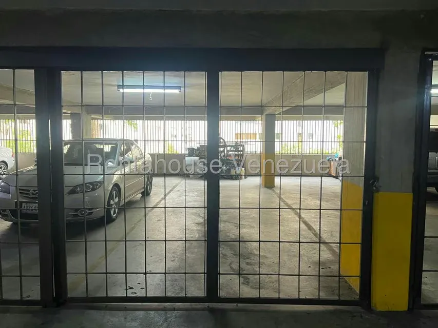 Apartamento (1 Nivel) en Venta en El Cigarral, Distrito Metropolitano - 25
