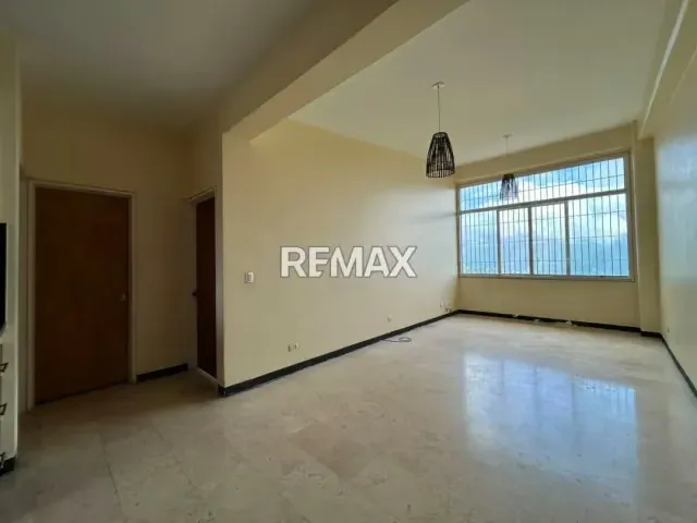 Venta Apartamento Miravila, Cima II - 19
