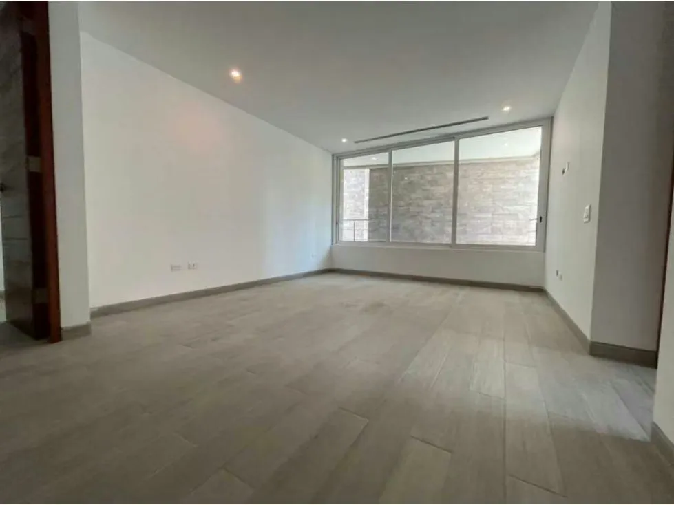 Se Vende apartamento. 360m2/6H/7B/4P. Los Chorros. - 13
