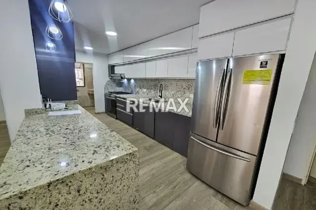 Venta de Apartamento en El Paraíso - 5
