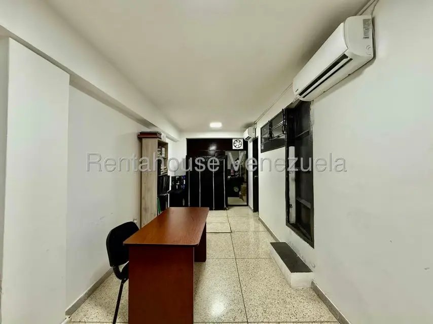Local Comercial en Venta en Parroquia Altagracia, Distrito Metropolitano - 16