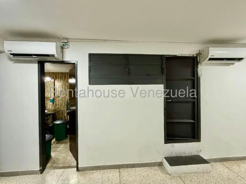 Local Comercial en Venta en Parroquia Altagracia, Distrito Metropolitano - 17
