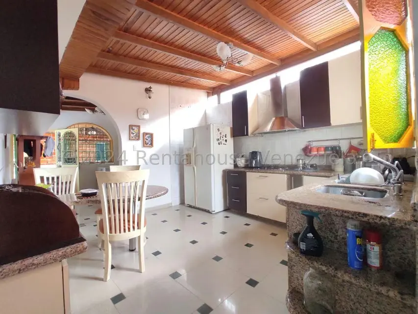 Casa (Duplex) en Venta en El Limon, Aragua - 32