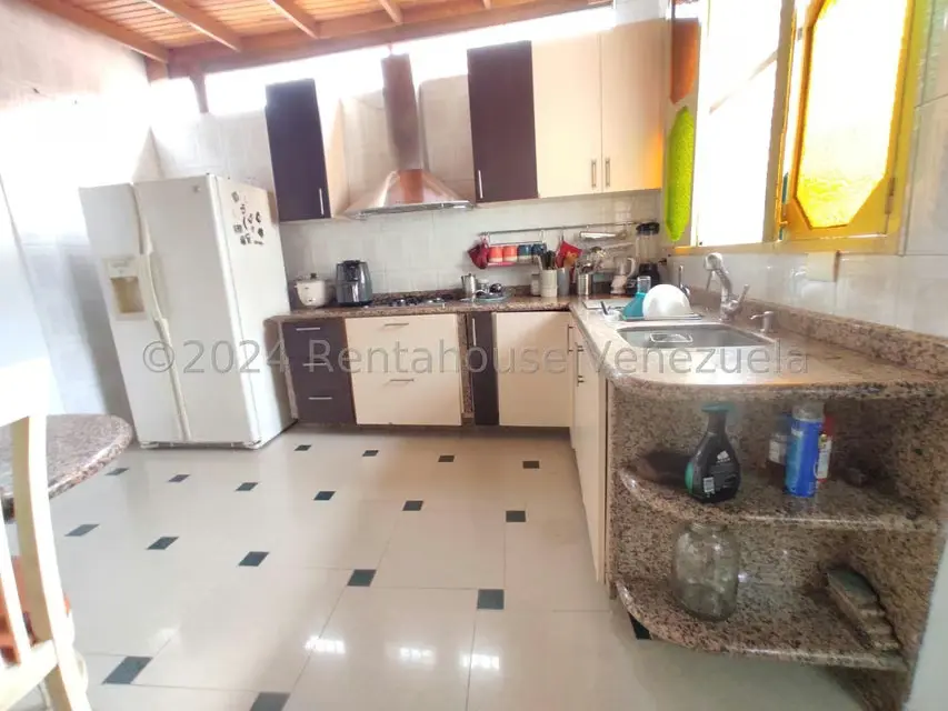 Casa (Duplex) en Venta en El Limon, Aragua - 36
