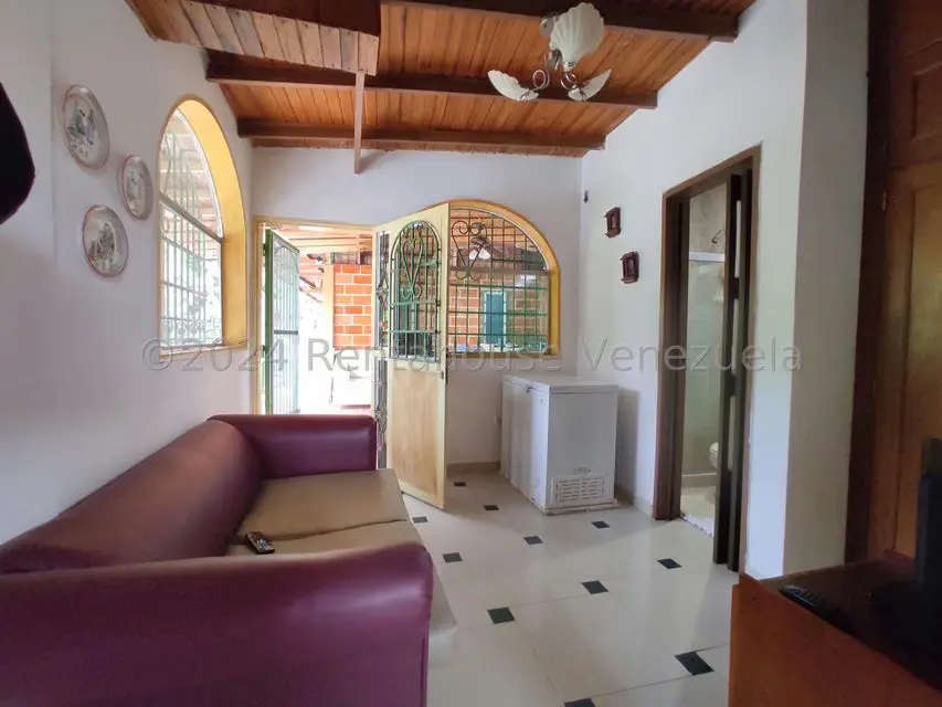 Casa (Duplex) en Venta en El Limon, Aragua - 38