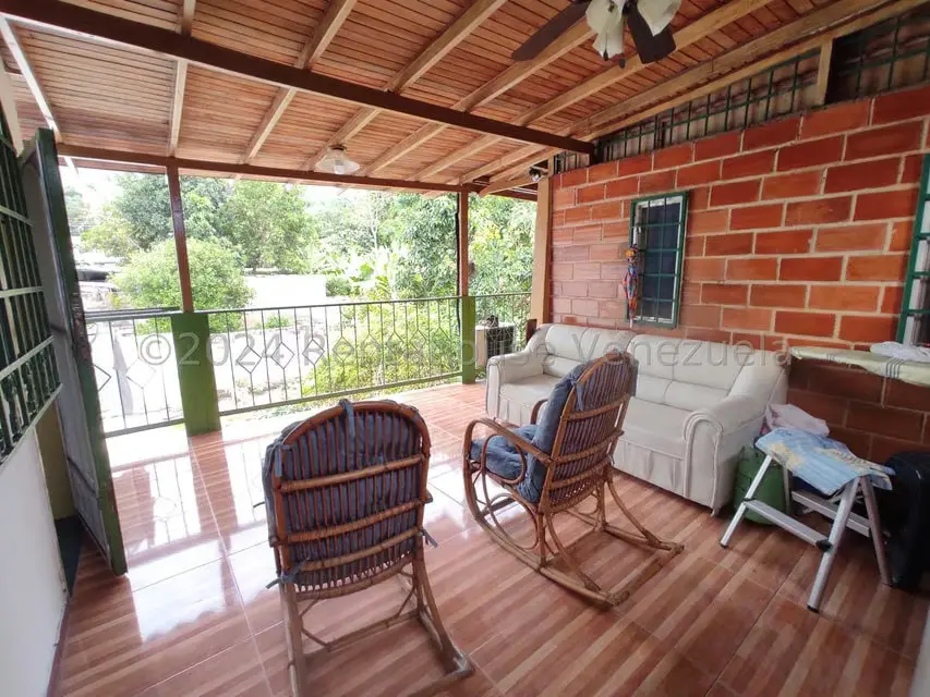 Casa (Duplex) en Venta en El Limon, Aragua - 60
