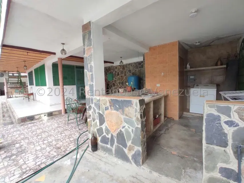 Casa (Duplex) en Venta en El Limon, Aragua - 83