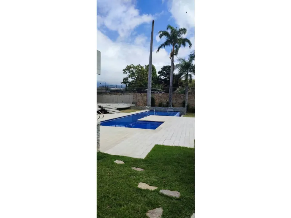 Venta de Espectacular Edificio en Chulavista - 12