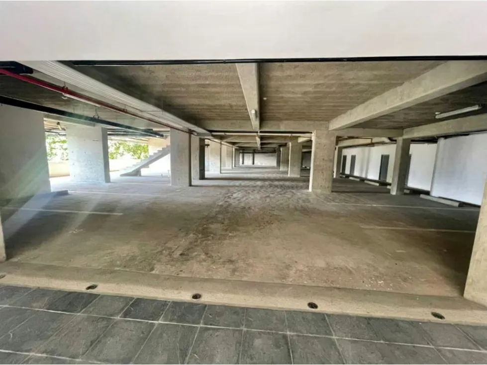 Venta de Espectacular Edificio en Chulavista - 14