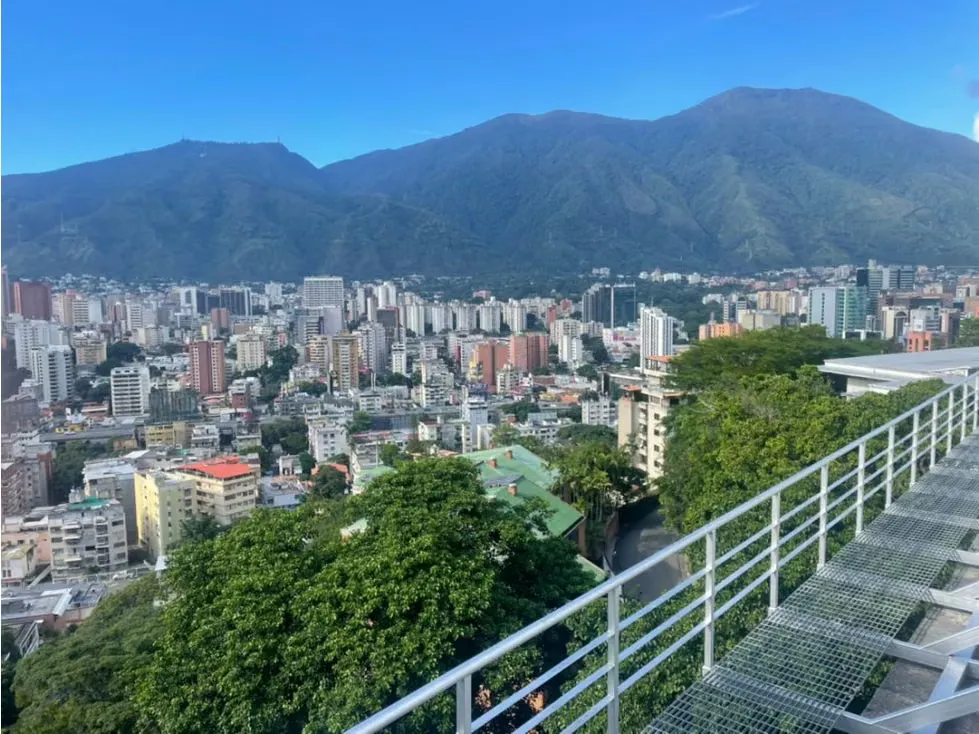 Venta de Espectacular Edificio en Chulavista - 9