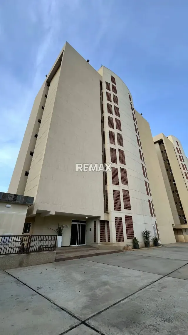 Apartamento SemiListo Resd Ibiza Plaza - 3