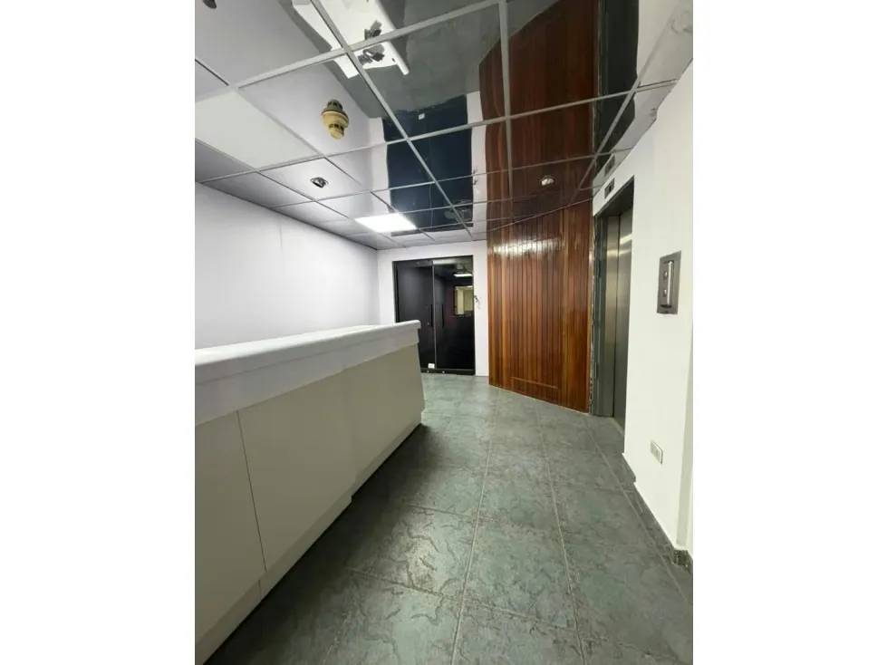 ALQUILER DE OFICINA CORPORATIVA EN LAS MERCEDES, MUN. BARUTA - 2