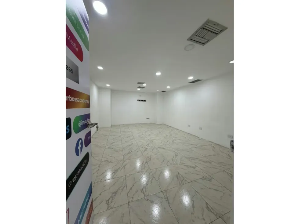 ALQUILER DE OFICINA CORPORATIVA EN LAS MERCEDES, MUN. BARUTA - 3