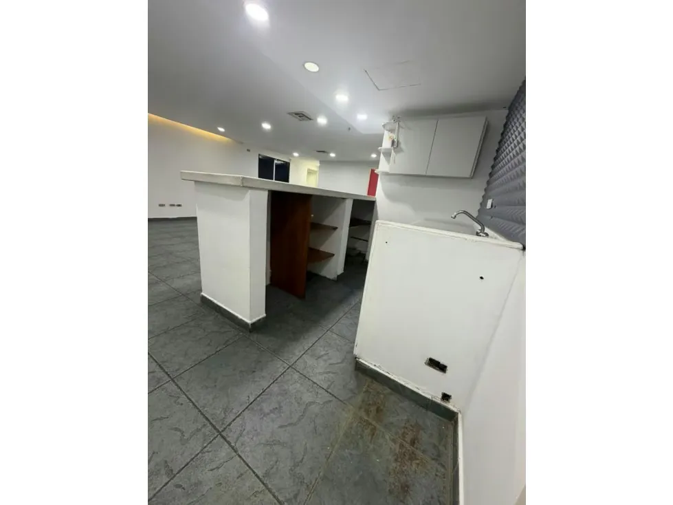 ALQUILER DE OFICINA CORPORATIVA EN LAS MERCEDES, MUN. BARUTA - 9