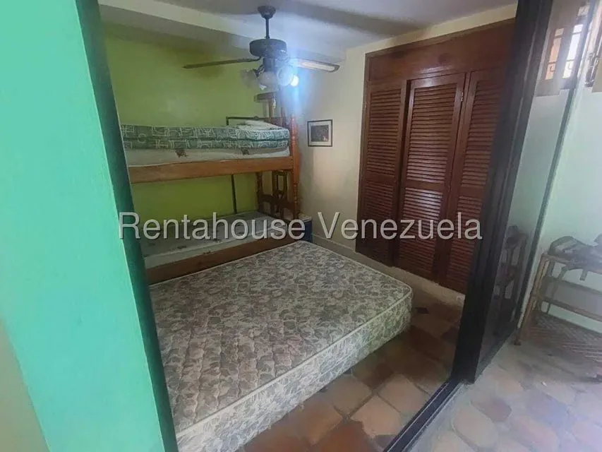 Apartamento (1 Nivel) en Venta en Tacarigua la Laguna, Miranda - 8