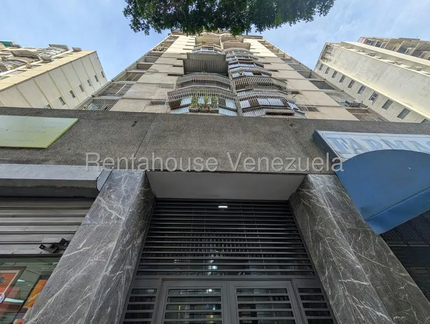 Apartamento (Penthouse) en Venta en Chacao, Distrito Metropolitano - 3