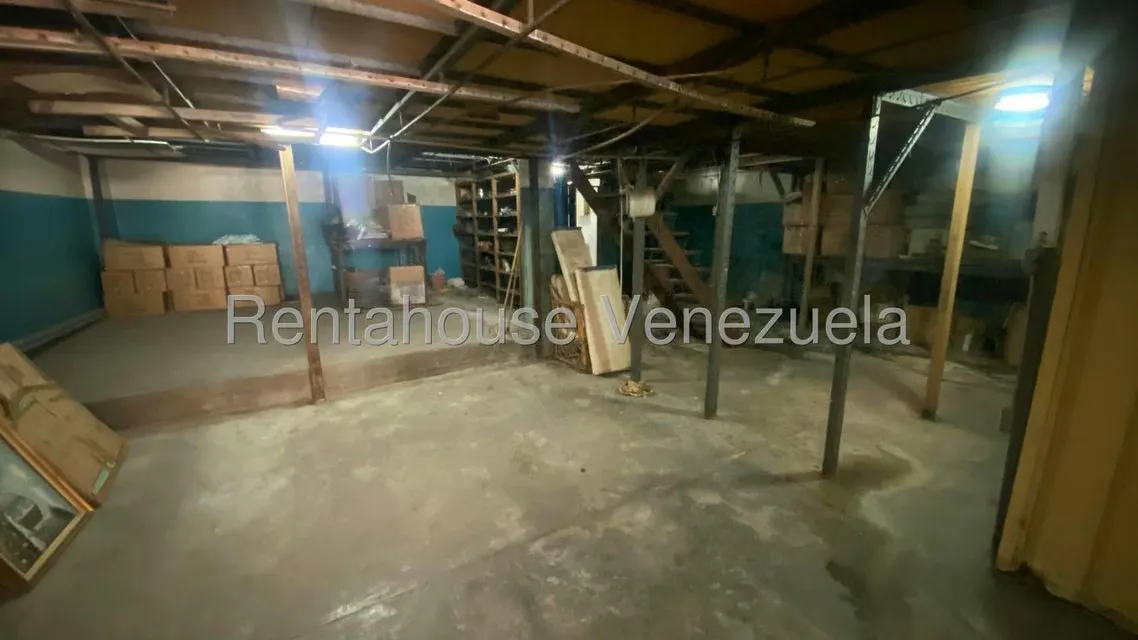 Local Comercial en Venta en Centro, Lara - 17