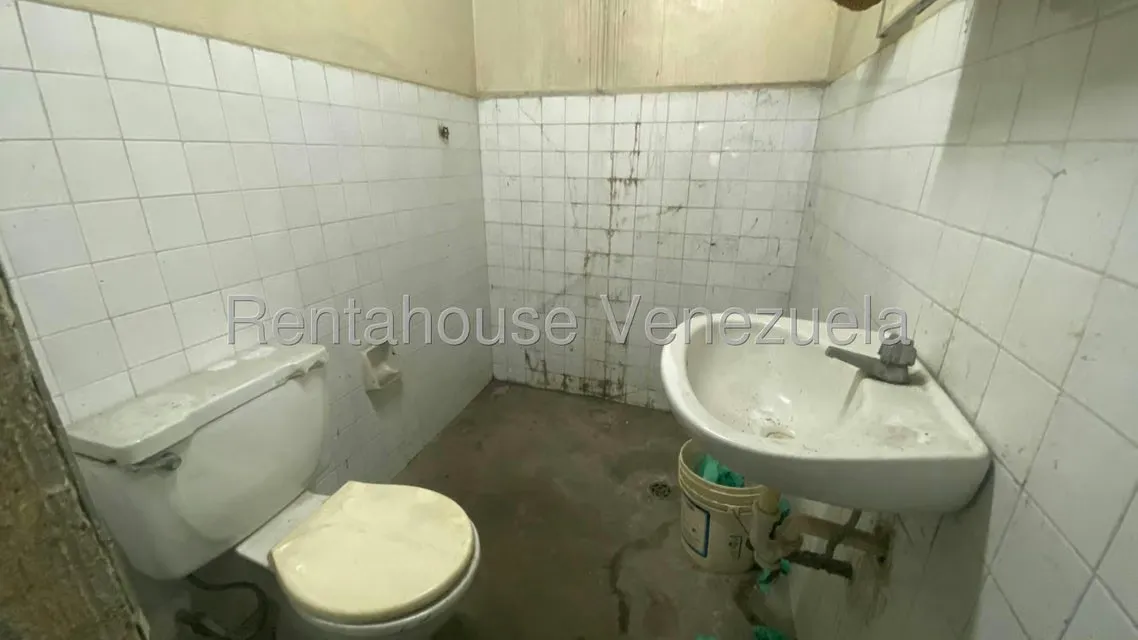 Local Comercial en Venta en Centro, Lara - 20