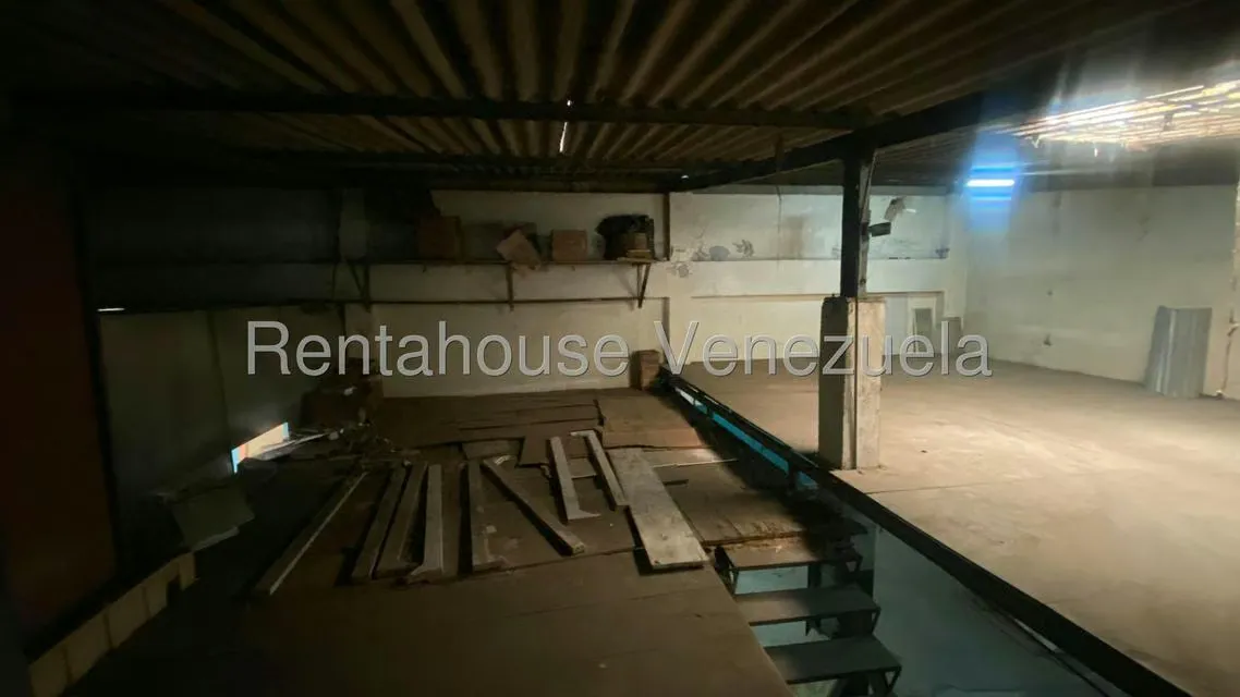 Local Comercial en Venta en Centro, Lara - 33