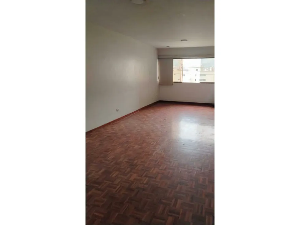 En venta apartamento de 88 mts en Macaracuay. - 9