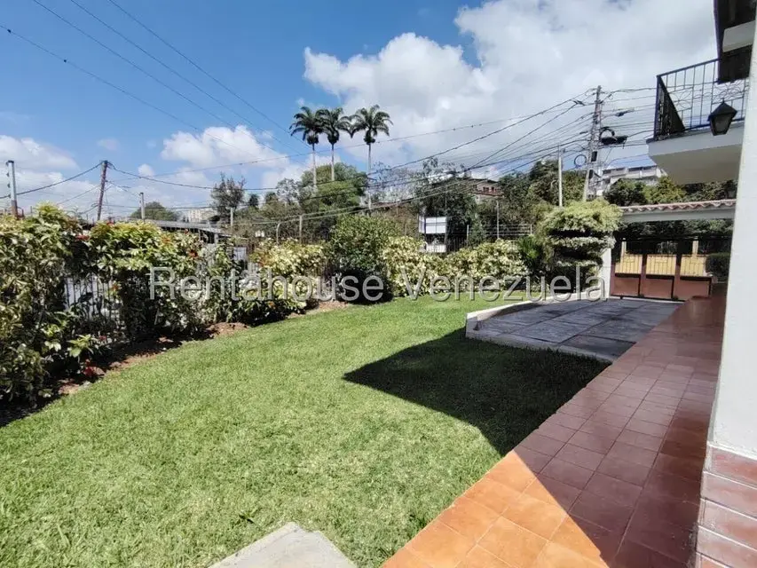 Casa (Multipes Niveles) en Venta en La Macarena Norte, Miranda - 43