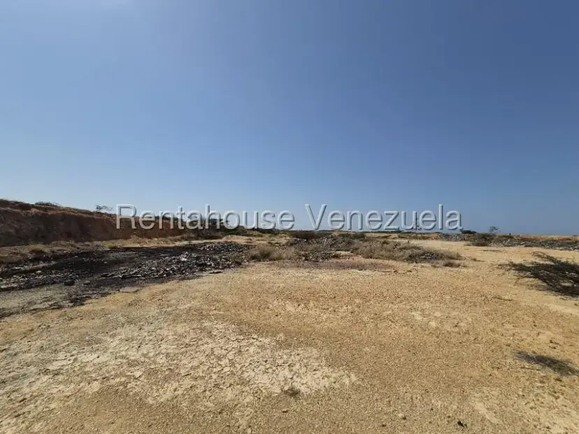 Terreno (Comercial) en Venta en Punto Fijo, Falcon
