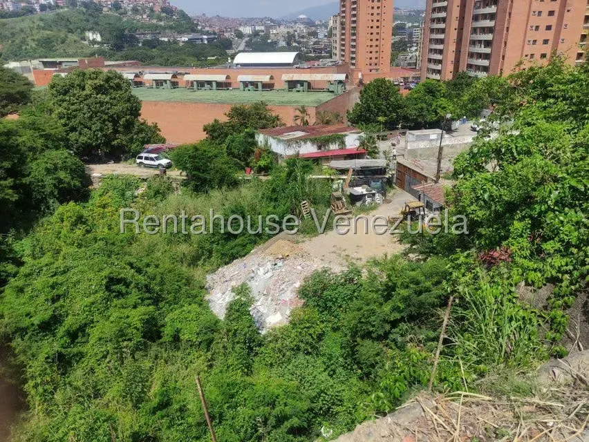 Terreno (Comercial) en Venta en Santa Monica, Distrito Metropolitano - 7