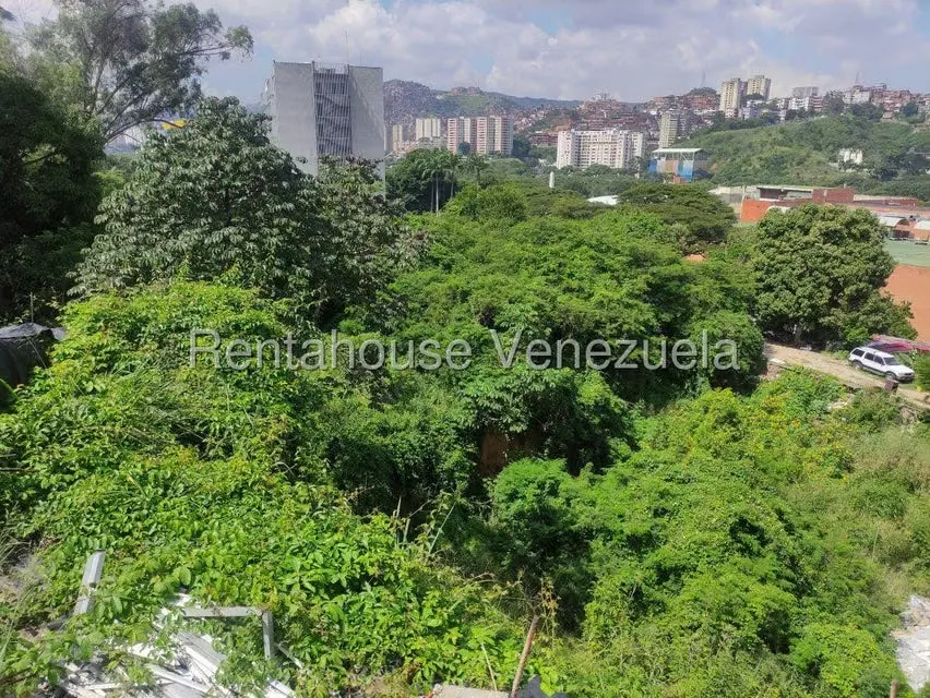 Terreno (Comercial) en Venta en Santa Monica, Distrito Metropolitano - 10