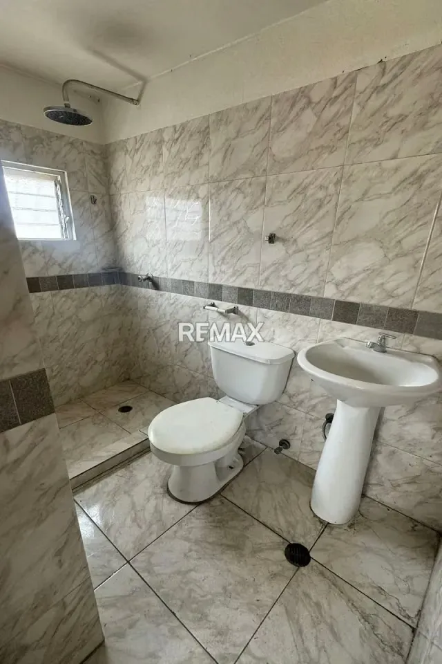 Venta de Casa, Urbanización Urdaneta, Catia. - 7