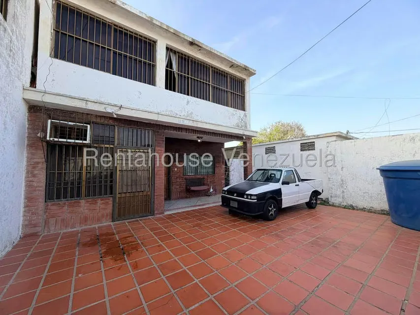 Casa (1 Nivel) en Venta en Punto Fijo, Falcon - 2