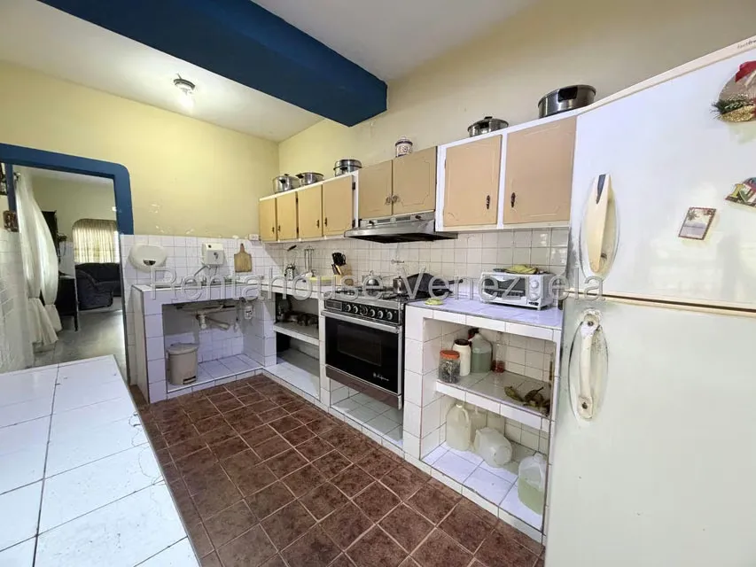 Casa (1 Nivel) en Venta en Punto Fijo, Falcon - 12