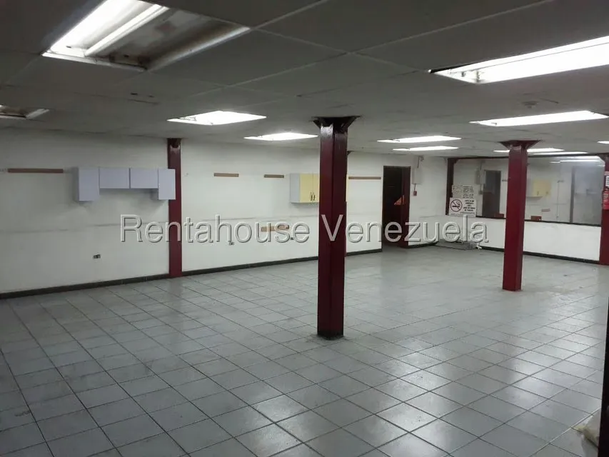 Local Comercial en Venta en Los Rosales, Distrito Metropolitano - 2